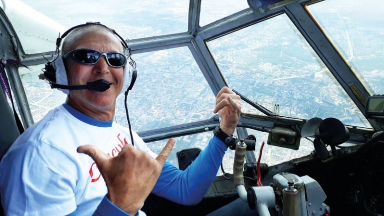 Мечта, которую осуществить в Молдове реально - стать пилотом и взмыть в небо за штурвалом самолета