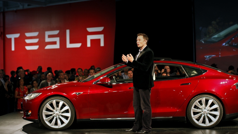 Tesla оценивается дороже, чем Facebook