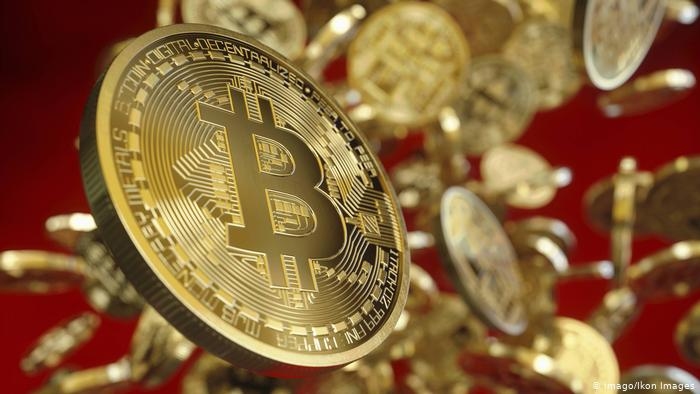Худшее падение Bitcoin с марта пошатнуло веру в криптовалюту