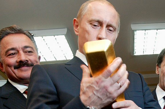 Россия впервые обладает запасами золота большими, чем резервы в долларах США