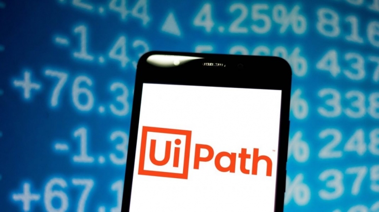 Startup-ul UiPath, gata pentru listarea la bursa din New York. Fondatorul, un român, deține acțiuni de 1.75 miliarde dolari
