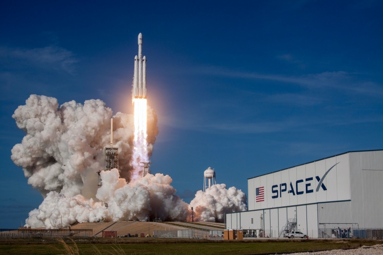 SpaceX запустит еще более 50 спутников интернета Starlink