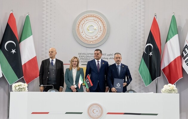 Acord de 8 miliarde de dolari între Italia și Libia pentru producţia de gaze