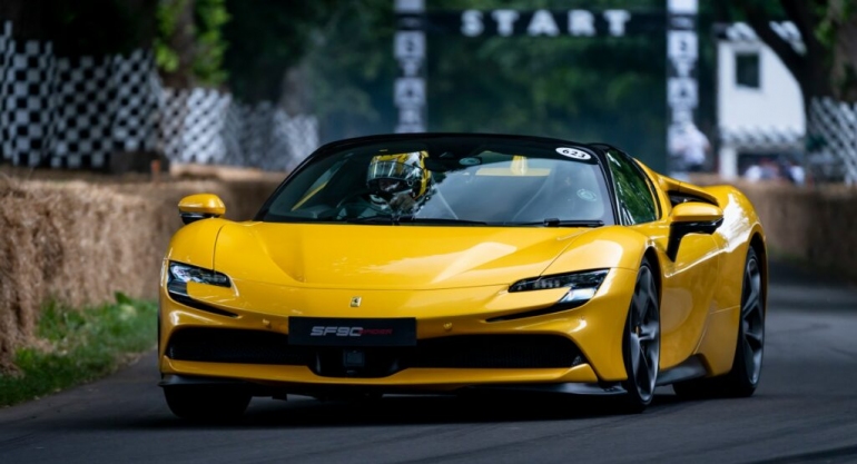 Ferrari продала рекордное количество автомобилей в 2022 году