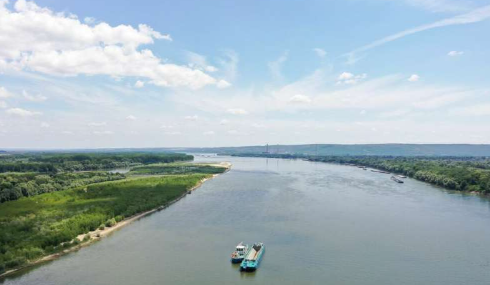 Bulgaria şi România au un proiect comun pentru a îmbunătăţi navigaţia pe Dunăre