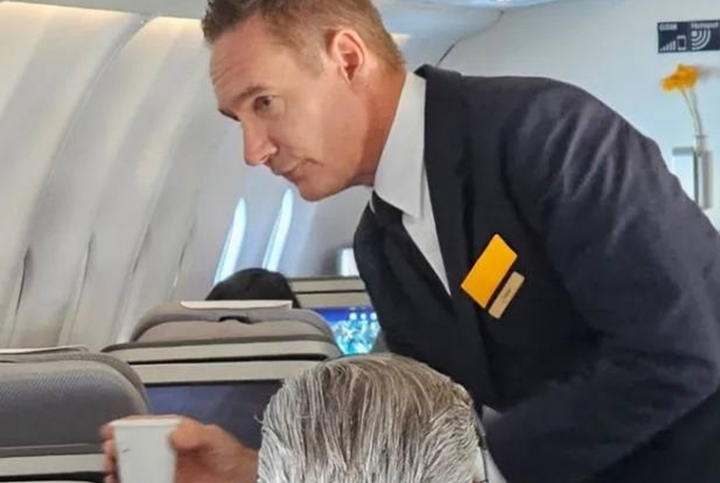 Глава Lufthansa «внедрился» в экипаж рейса из Германии в Саудовскую Аравию