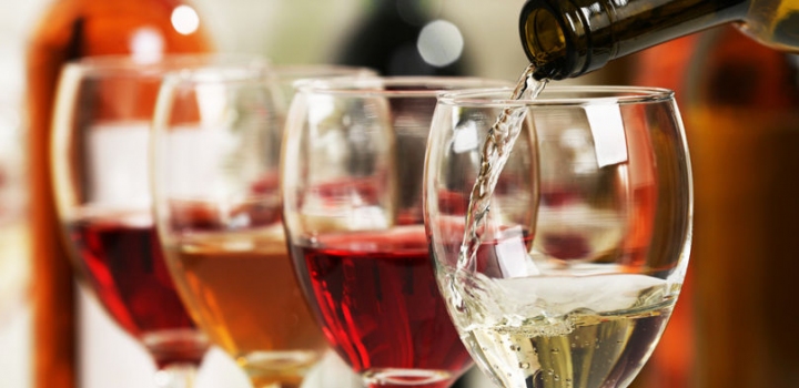 Peste 500 de probe de vin au fost prezentate la concursul „Polobocul de aur”