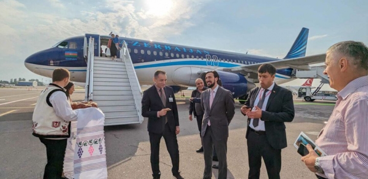 Сегодня был выполнен первый прямой рейс между Баку и Кишиневом, осуществляемый государственной авиакомпанией Азербайджанские Авиалинии